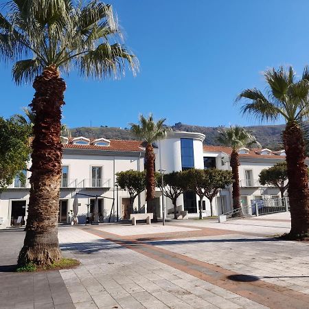Gt Apartments - New Opening Vibo Marina Exterior foto